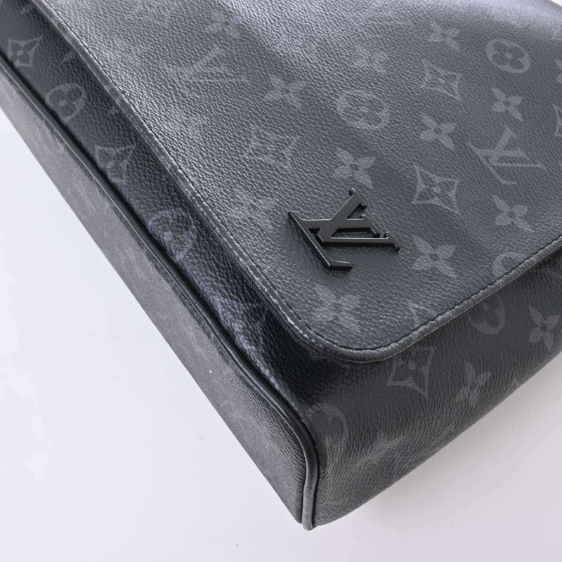 Louis Vuitton Mens Shoulder Bag Black