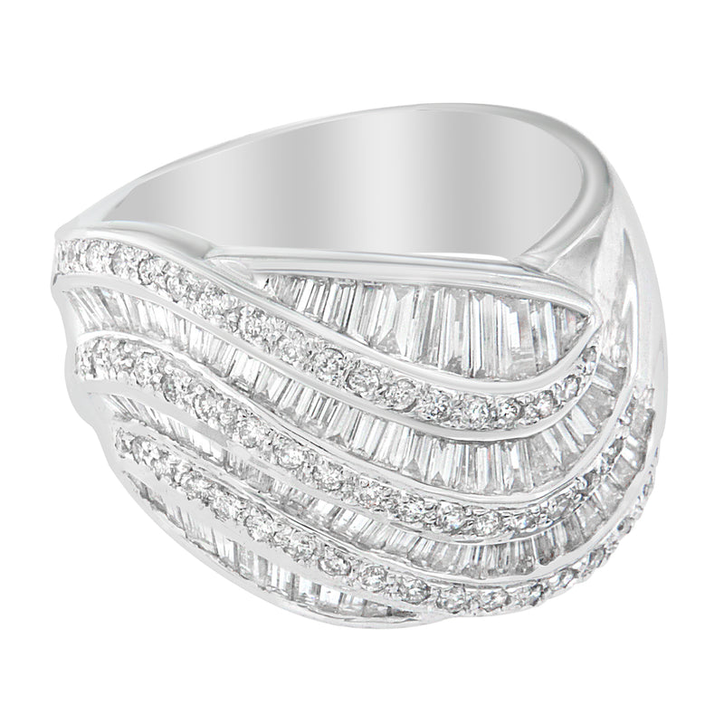14K White Gold 2ct TDW Round and Baguette cut Diamond Cocktail Ring (H-IVS2-SI1)