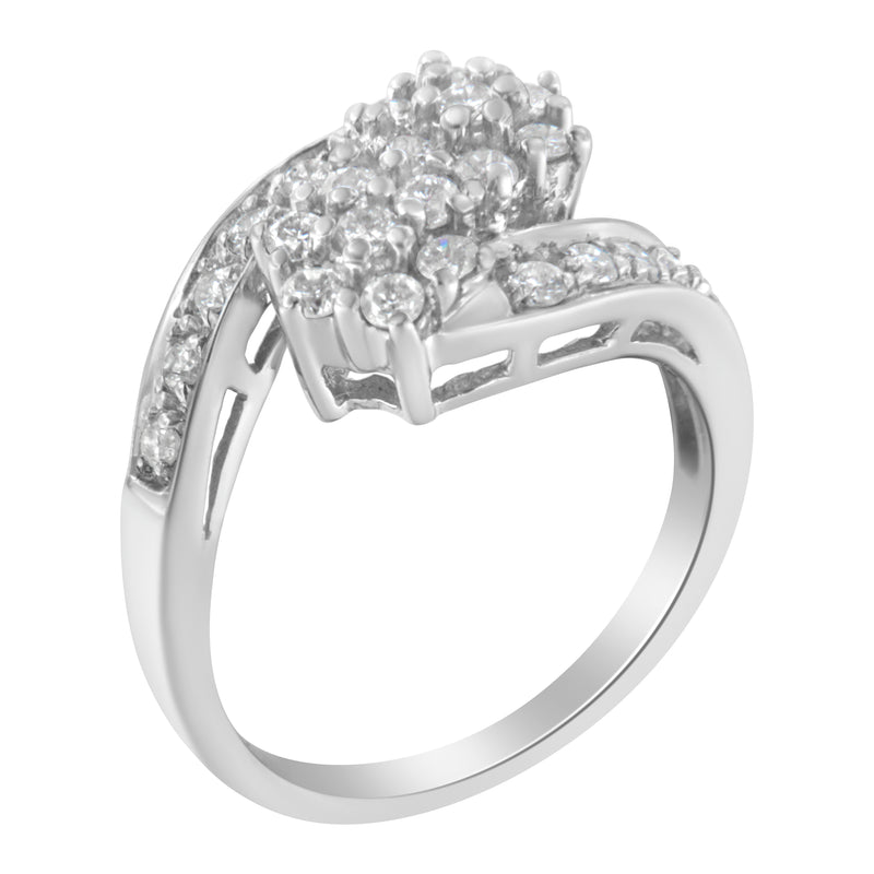 14KT White Gold Diamond Cluster Ring Band (7/8 cttw, H-I Color, I1-I2 Clarity)
