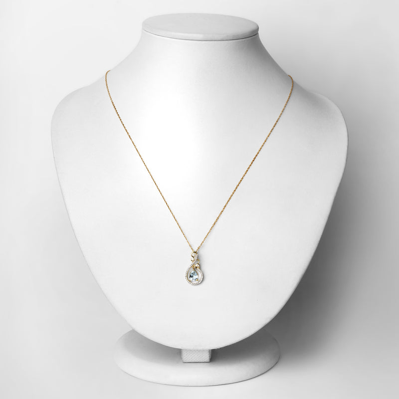 0.76 Carat Genuine Aquamarine and White Diamond 14K Yellow Gold Pendant