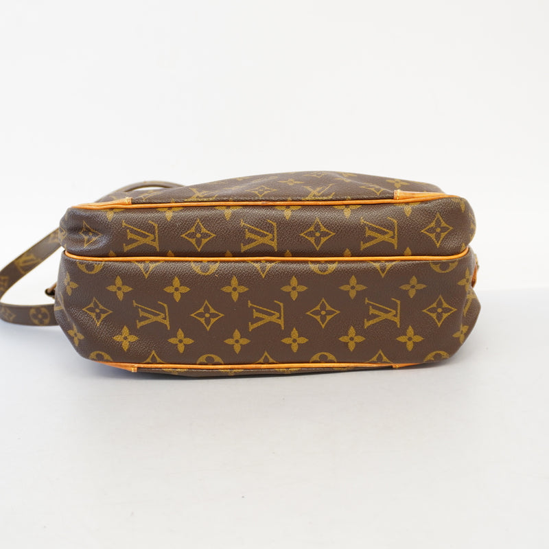 Auth Louis Vuitton Monogram Nile M45244 Womens Shoulder Bag