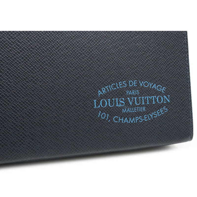 LOUIS VUITTON Louis Vuitton Taiga Pochette Voyage MM Second Bag Clutch Blue Marine Light M30397