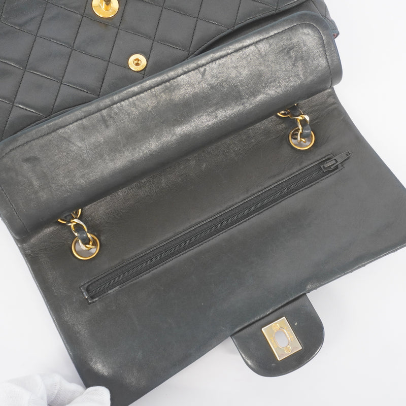 Auth Chanel Matelasse W Flap W Chain Shoulder Bag Womens Leather Shoulder Bag
