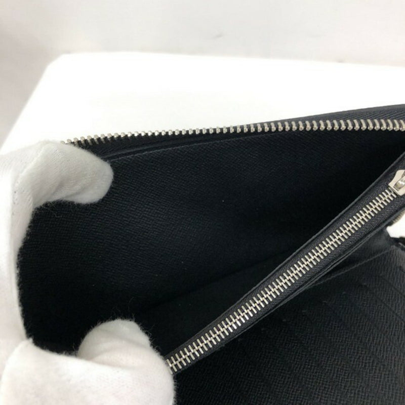 LOUIS VUITTON Louis Vuitton Long Wallet M30503 Zippy Vertical Noir Taiga LV Round Leather Mens