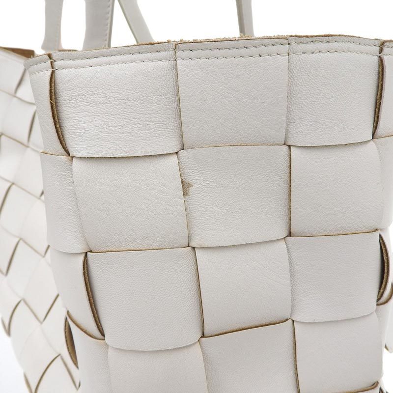 Bottega Veneta Intrecciato Tote Bag Leather White B08311708H