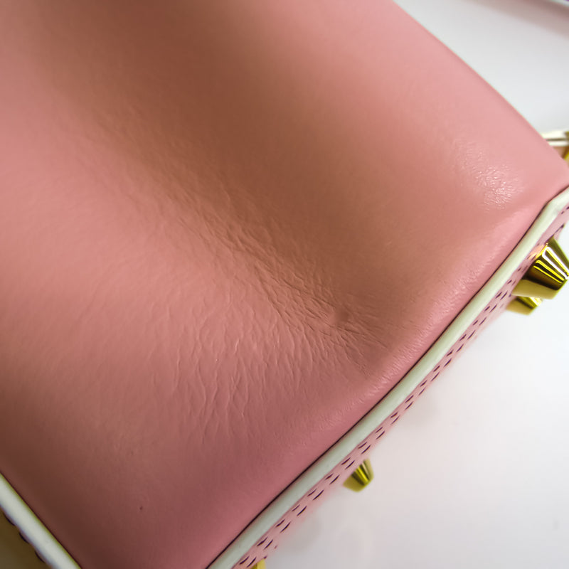 Alexander McQueen 554143 Womens Leather Shoulder Bag PinkRed ColorSalmon PinkWhite